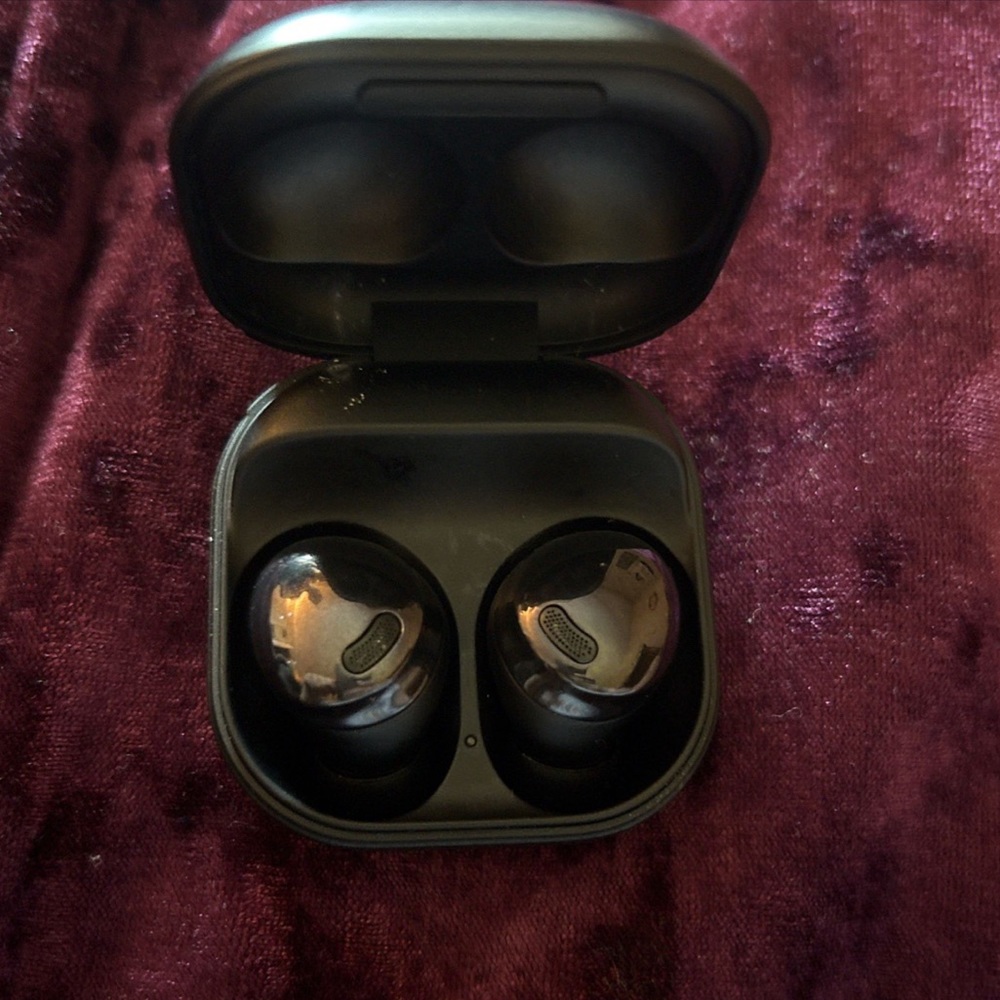 SAMSUNG Galaxy Buds Pro - Phantom Black noise canceling